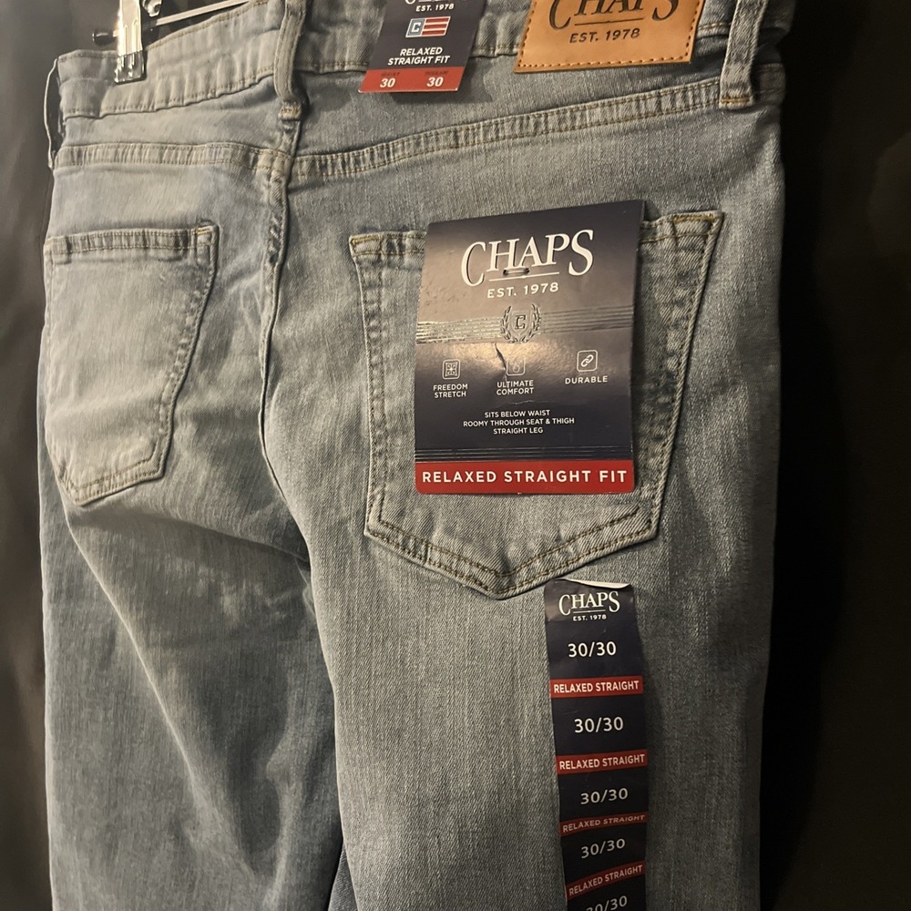 Chaps Freedom Soft Extra Stretch 30x30 Relaxed Straight Fit Jeans Canal‎ Wash - Picture 9 of 9